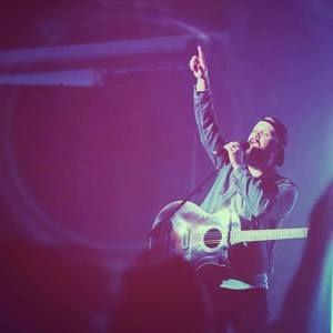 Meet your Posher, Hollis